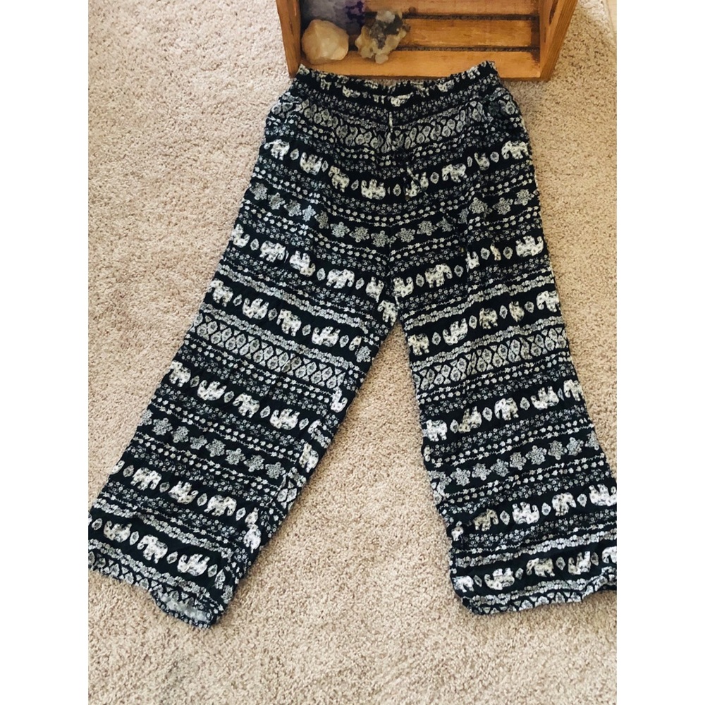 🤤Boho Elephant Pattern Pants🤤